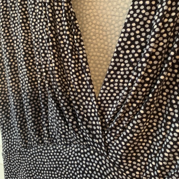 Banana Republic Stretch Fitted Top - Picture 3 of 4